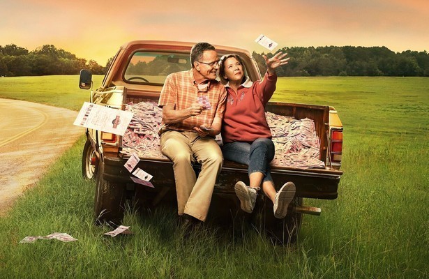 Bryan Cranston en Annette Bening in Jerry & Marge Go Large