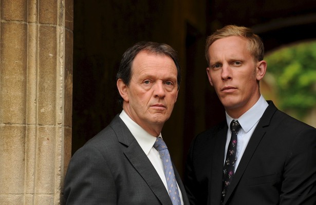 Kevin Whately en Laurence Fox in Lewis