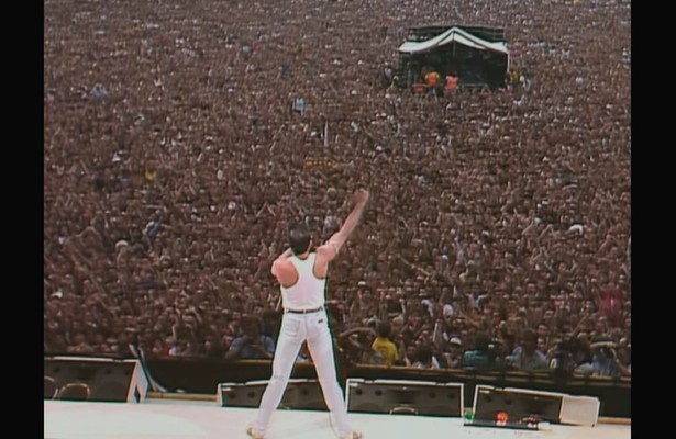 Still uit Live Aid