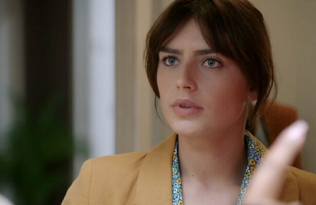 Sophie Bouquet als Merel Verduyn in GTST