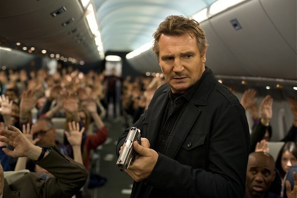 Actieheld Liam Neeson gaat vliegen