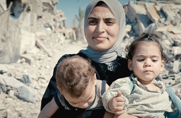 Rania in Gaza's Twins, Come Back to Me