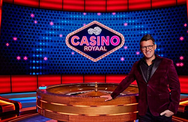 Gokken en Media: Hoe Online Casino's TV-programma's en Reclames Beïnvloeden