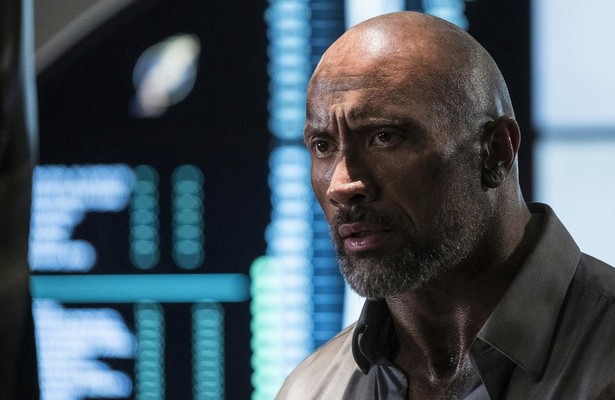 Dwayne Johnson in Skyscraper