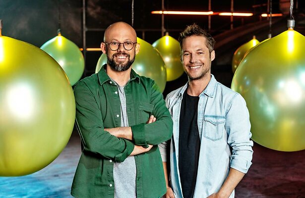 Staf en Mathias Coppens voor The Big Bang