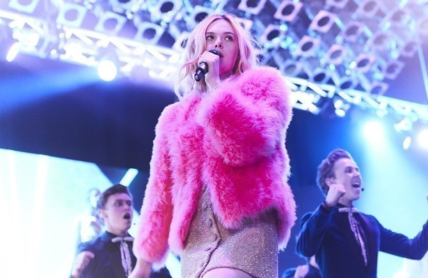 Elle Fanning in Teen Spirit