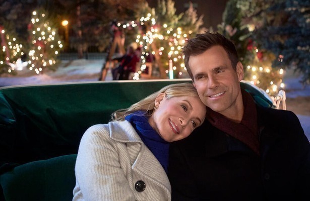 Elizabeth Mitchell en Cameron Mathison