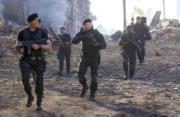 Sylvester Stallone en cast in The Expendables 3