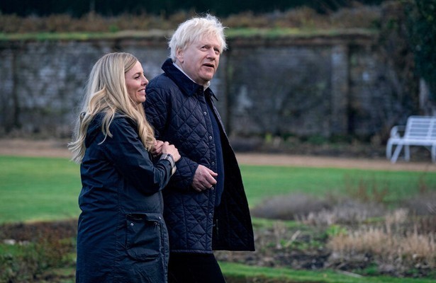 Kenneth Branagh als Boris Johnson in This England