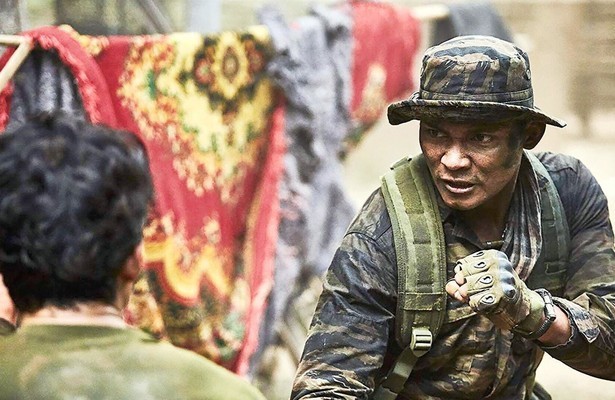 Still uit Triple Threat