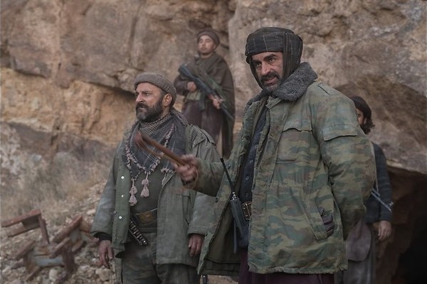 Chris Hemsworth strijdt tegen de taliban