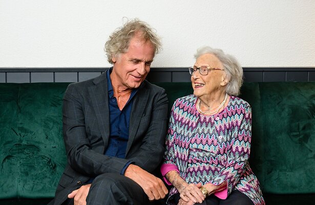 Jeroen Pauw en Elly Vleeschhouwer-Blocq