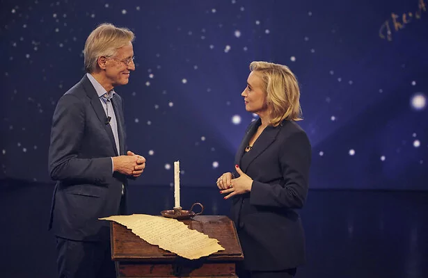 Eva Jinek en Robert Dijkgraaf 