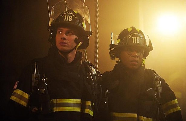 Confrontatie met verleden in 9-1-1