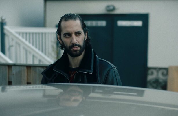 Achmed Akkabi als Paus in Mocro Maffia