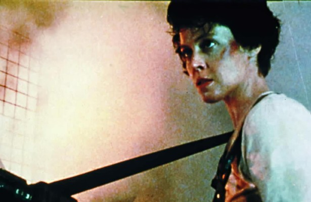 Sigourney Weaver in Aliens