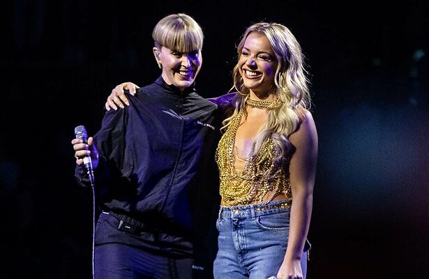 Anouk & Emma Heesters tijdens De Vrienden van Amstel 2023