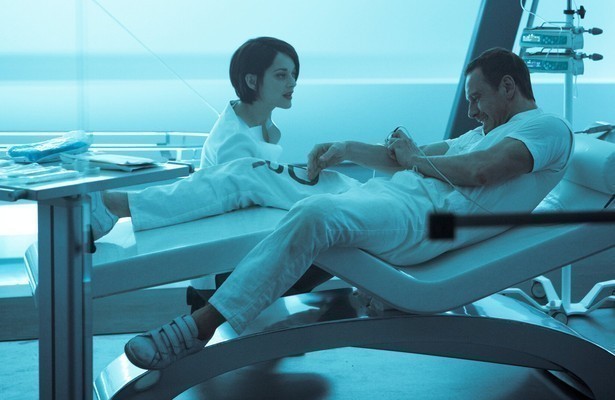 Michael Fassbender zoekt een appel