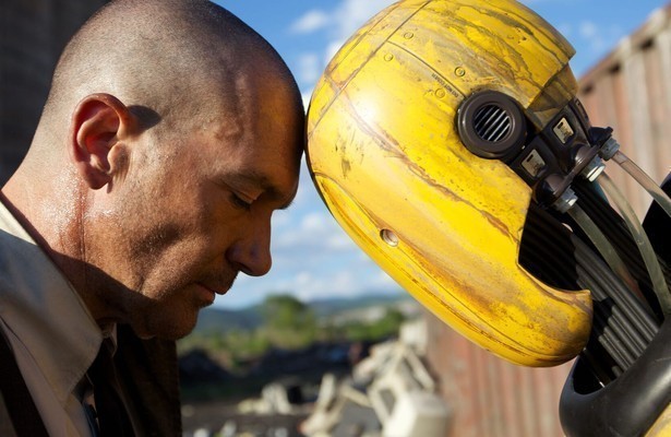 Antonio Banderas in Automata