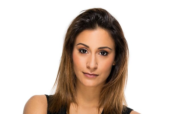 Dilan Yurdakul als Aysen Baydar in GTST