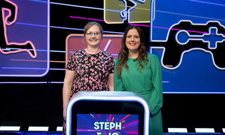 Alan Carr's picture slam