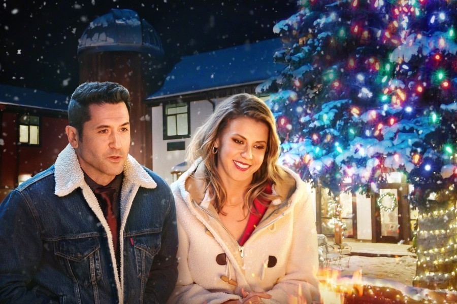 A Cozy Christmas Inn