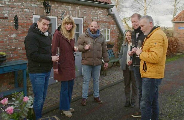 Rutger, Karine, Hans-Erik, Janneke, Vincent en Martin in Bed & Breakfast