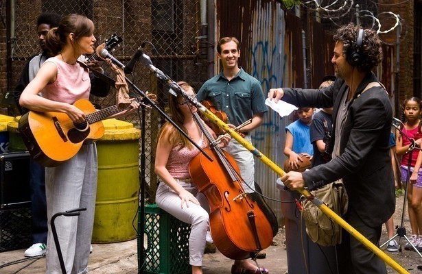 Keira Knightley als Greta en Mark Ruffalo als Dan in Begin Again