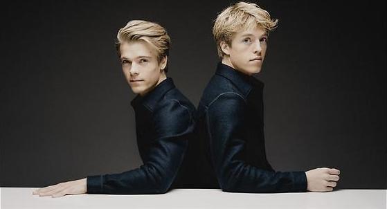 Pianobroers in College Tour