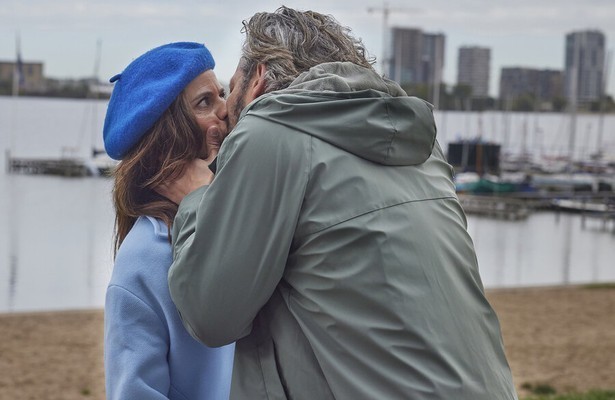 Elise Schaap en Maarten Heijmans in Cast