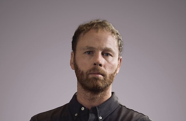 Chiem Vreeken als Dennis Baaij in De Toeslagenaffaire