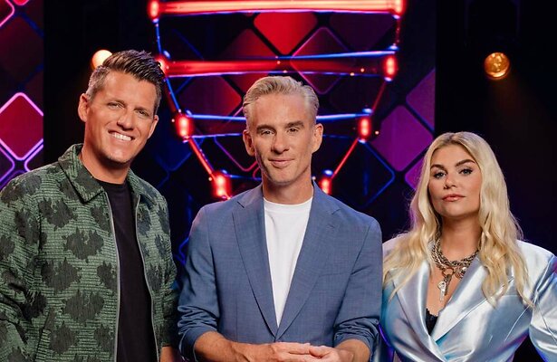 Kees Tol, Art Rooijakkers en Roxeanne Hazes voor DNA Singers