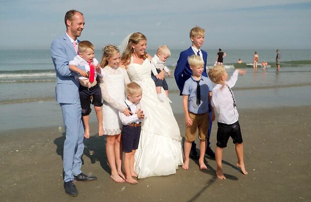 Familie Blom in het vorige seizoen van Een Huis Vol. 