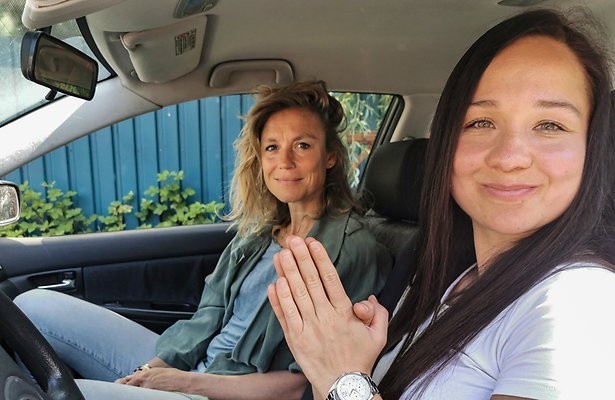 Elvia en Sophie Hilbrand