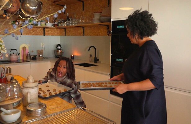 Familie Cudogham bakt erop los.