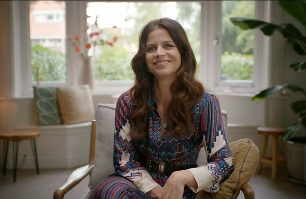 Elise Schaap in Bla Bla Bla met Schaap