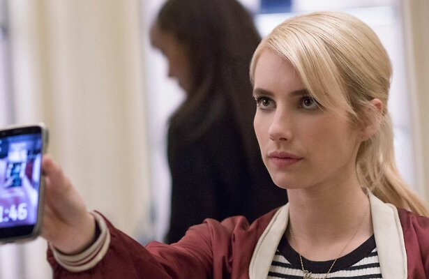 Emma Roberts in Nerve