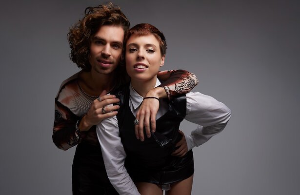 Mia Nicolai en Dion Cooper