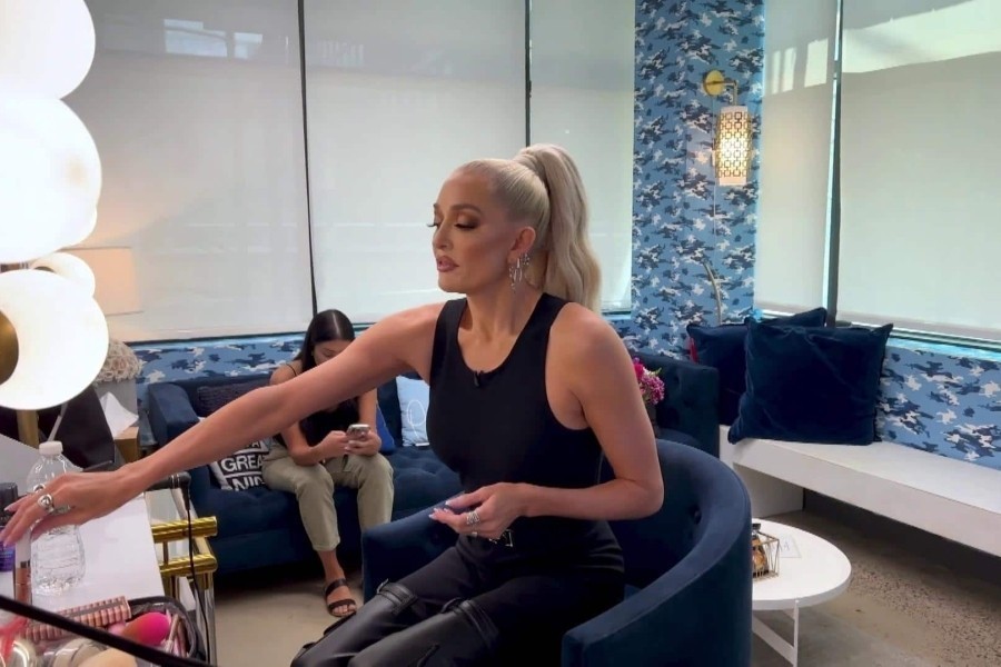 Erika Jayne: Bet it all on Blonde