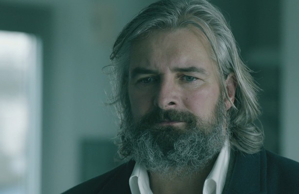 Victor Reinier als Floris Wolfs