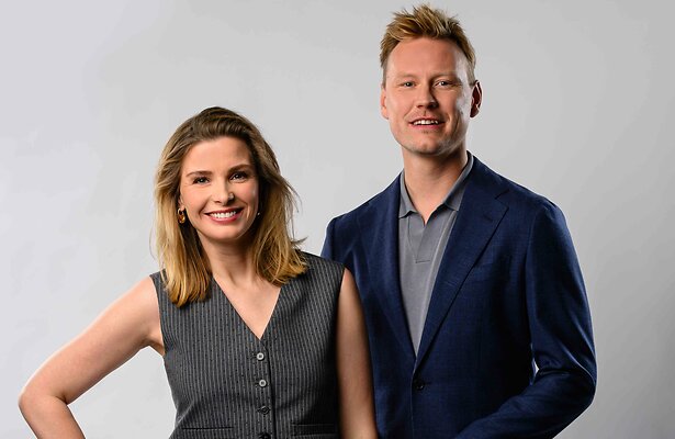 Welmoed Sijtsma en Sam Hagens bij Goedenavond Nederland