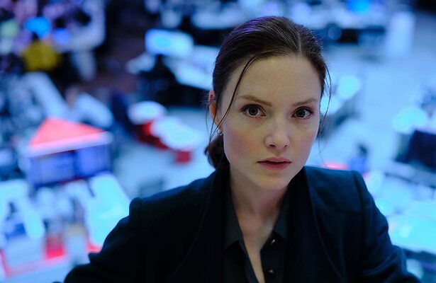 Holliday Grainger als Rachel Carey in The Capture