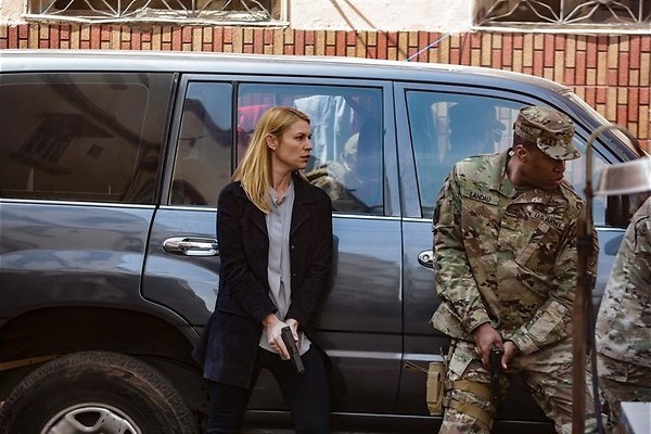 Carrie gaat op onderzoek uit