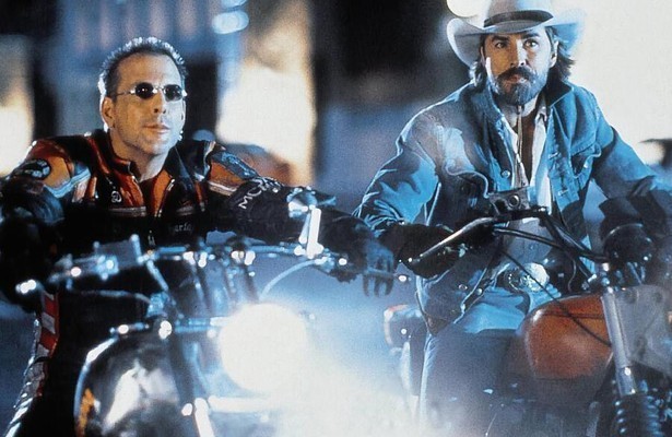 Mickey Rourke en Don Johnson in Harley Davidson and the Marlboro Man
