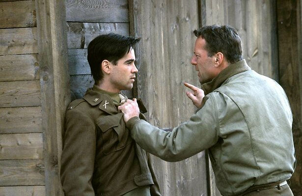 Colin Farrell en Bruce Willis in Hart's War