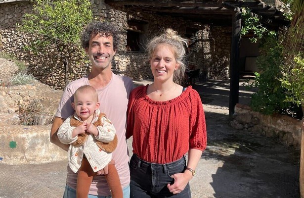 Marko en Ellen met hun dochter in Het Roer Om