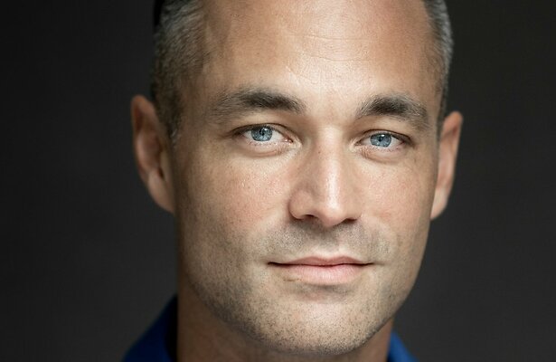 Jan Kooijman voor Hij, Zij, Hen 