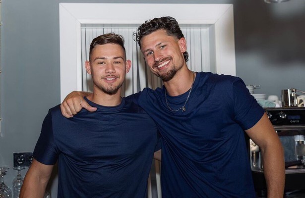 Mitch en Kevin (Ik Vertrek)