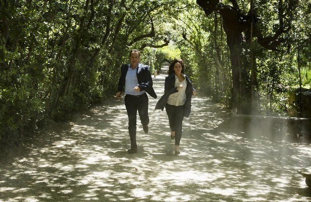 Felicity Jones & Tom Hanks in Inferno