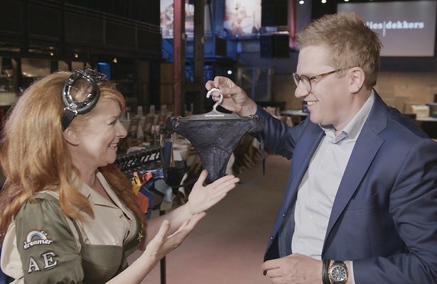 De wereld van lingerie in Jaïr in goed gezelschap